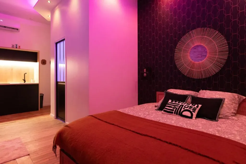Évasion Spa : chambre et mandala, love room à Dijon