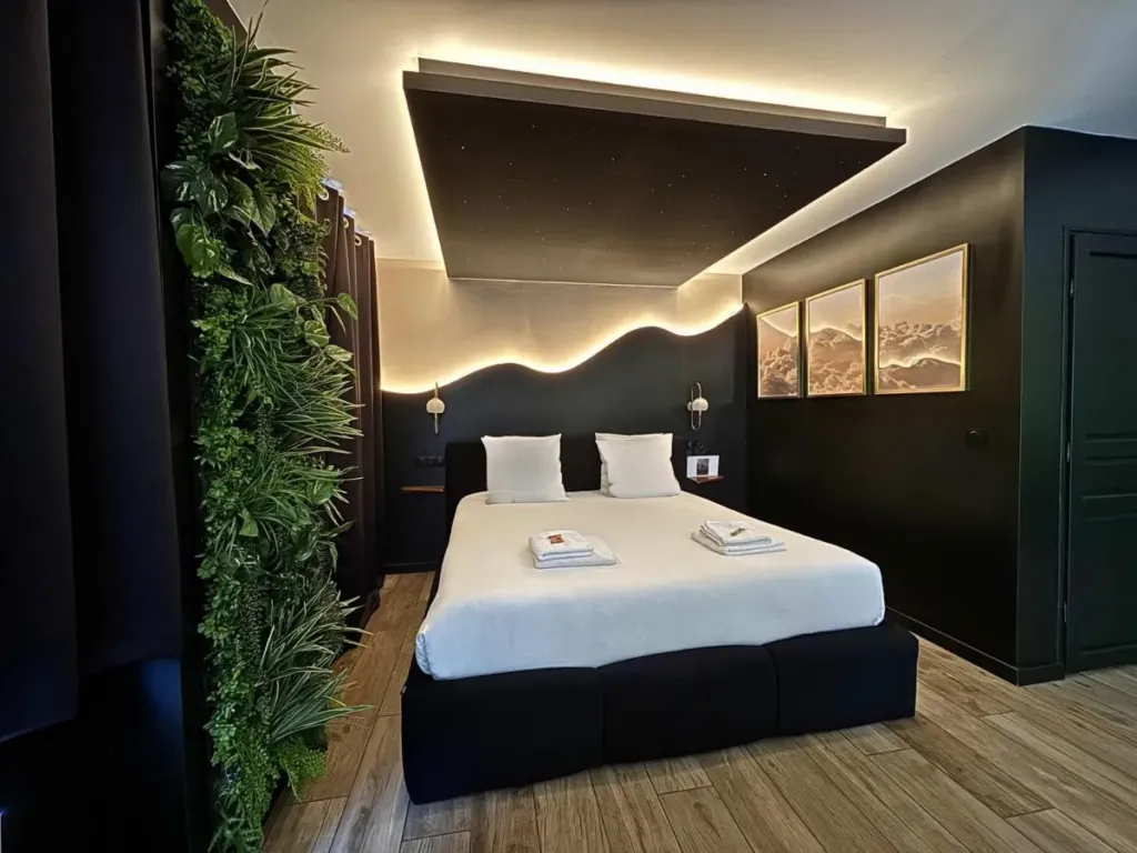 La Suite Aimée : chambre, love room à Angoulême