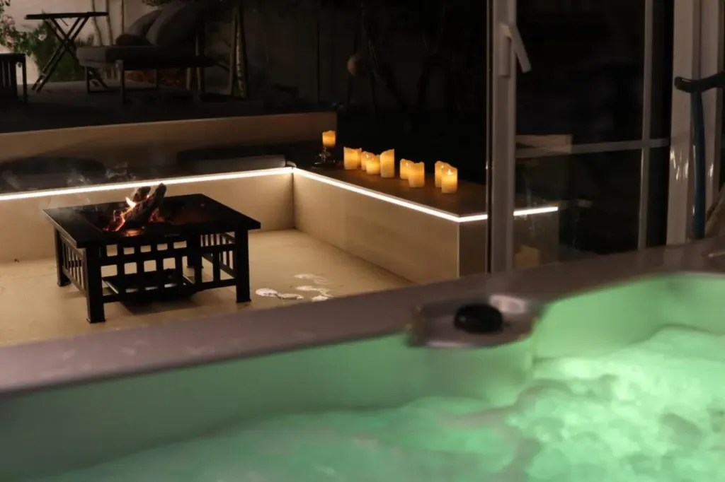Li Li et Rose : brasero et bain à remous, love room à Nantes